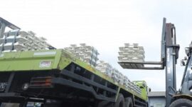 PT Timah Tbk mengucurkan Rp2 miliar untuk membantu modal mitra UMKM Provinsi Kepulauan Bangka Belitung. (Dok. Timah.com)  