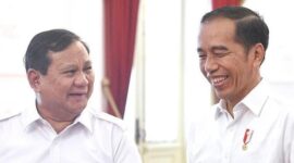 Presiden Joko Widodo (Jokowi) bersama Menteri Pertahanan Prabowo Subianto. (Instagram.com/@prabowo)
