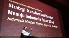 Calon presiden nomor urut dua, Prabowo Subianto di hadapan massa Relawan Pedagang Indonesia Maju (RAPIM) yang mendeklarasikan dukungan mereka untuk pasangan Prabowo-Gibran di Djakarta Theater. Dok. Tim Media Prabowo-Gibran)