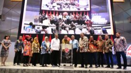 Foto : Acara penyerahan Sertifikat Lisensi BNSP kepada LSP IKEPAMI di Jakarta. Acara ini dihadiri oleh berbagai pemangku kepentingan industri pasar modal, termasuk perwakilan dari OJK, PT Bursa Efek Indonesia, dan asosiasi terkait, Jakarta (3/7/24). (Doc.Ist)