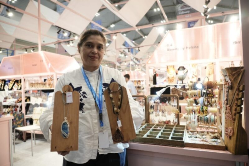 Bening by Helena, sebuah brand perhiasan dengan desain unik berbahan batu alam khusus untuk wanita. (Dok. BRI)