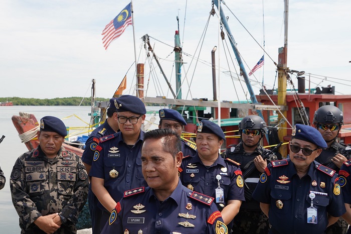 KKP Tangkap 2 Kapal Ikan Asal Malaysia di Selat Malaka. (Dok. kkp.go.id)