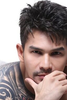 Terkuak! Jonathan Frizzy Edarkan Vape Bius ala Rasa Soda & Melon