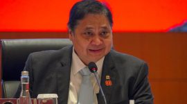 Menko Perekonomian Airlangga Hartarto saat konferensi pers Road to Harbolnas 2025. (Facebook.com @Airlangga Hartarto)

